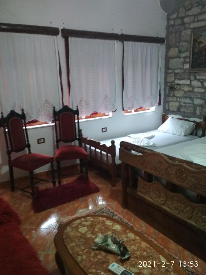 Karafil Guesthouse Gjirokaster Exterior photo