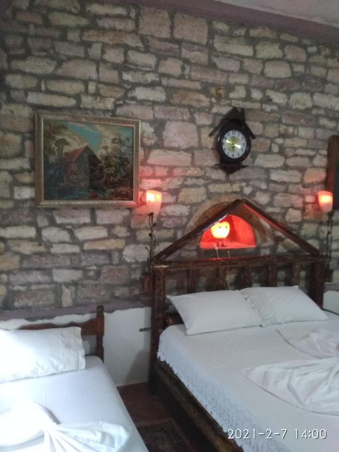 Karafil Guesthouse Gjirokaster Exterior photo