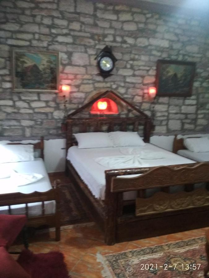 Karafil Guesthouse Gjirokaster Exterior photo