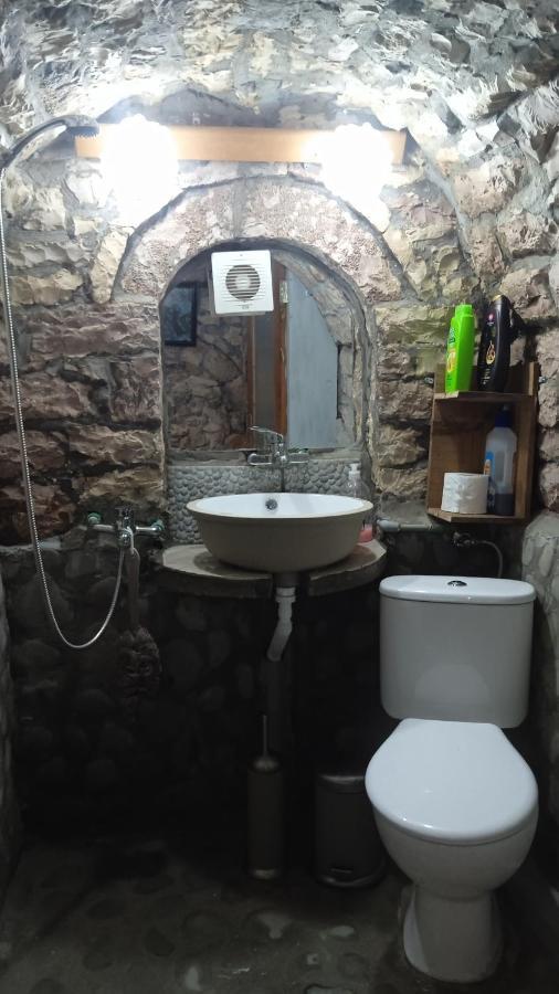 Karafil Guesthouse Gjirokaster Exterior photo