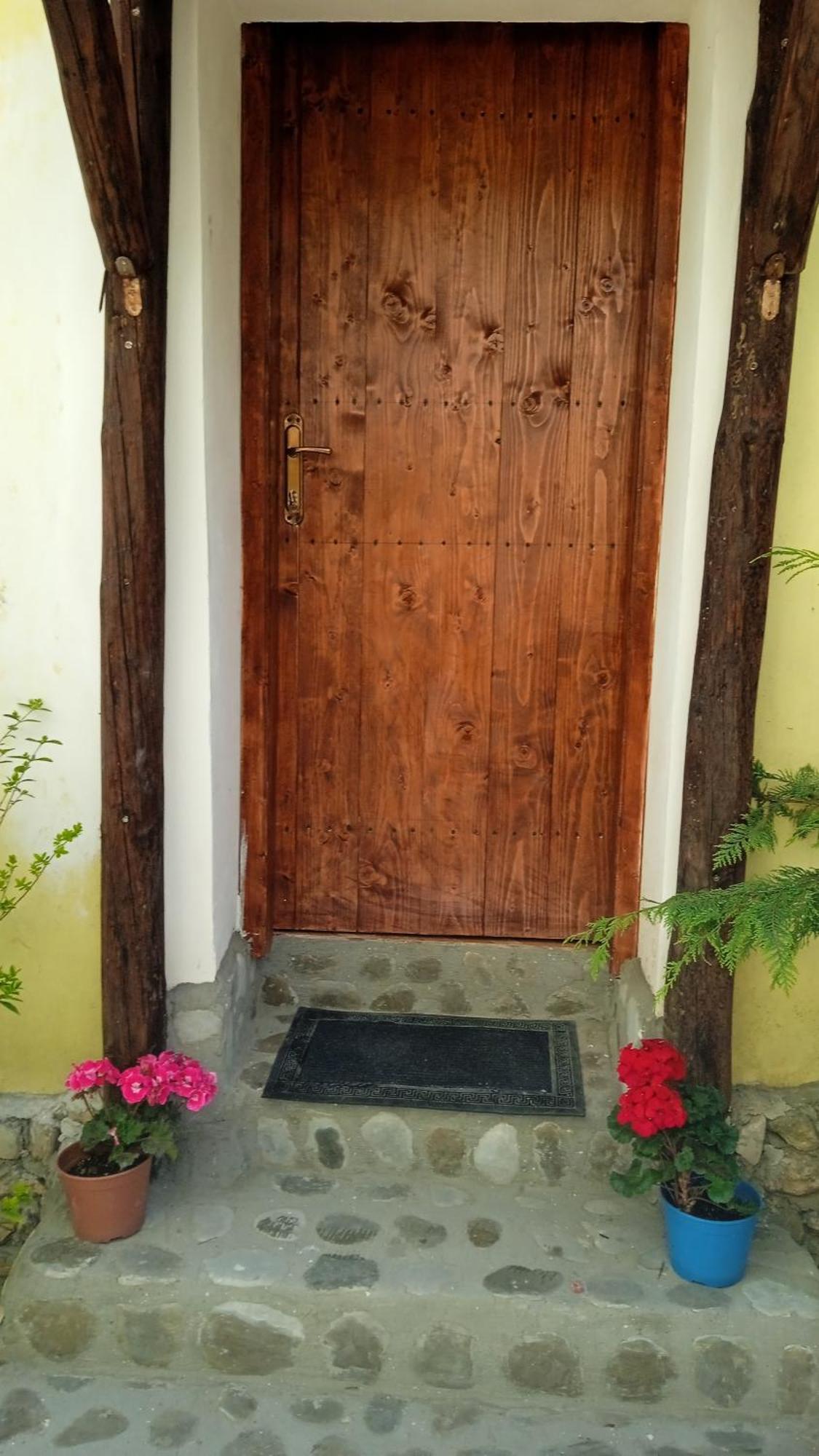 Karafil Guesthouse Gjirokaster Exterior photo