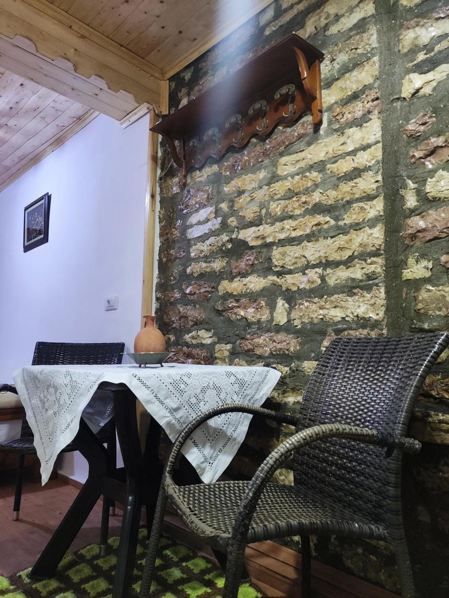 Karafil Guesthouse Gjirokaster Exterior photo